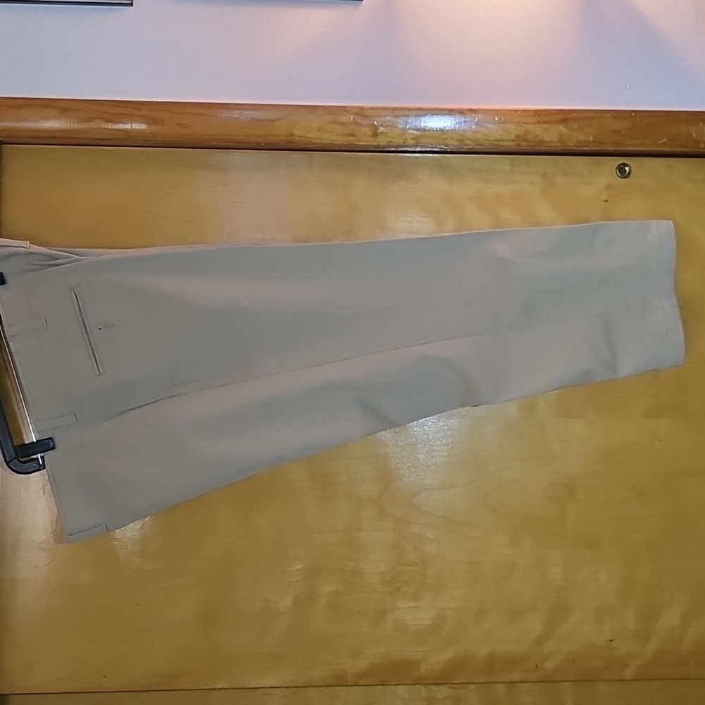 Haggar Motion flex pants